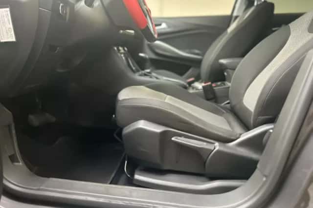 Opel Grandland X (2020) thumbnail 4