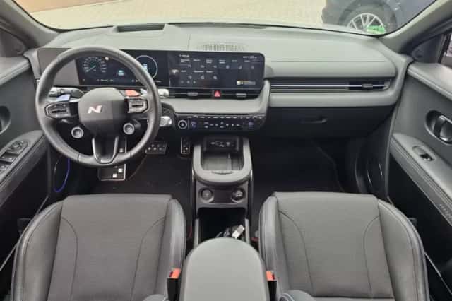 Hyundai Ioniq 5 N (2024) thumbnail 3