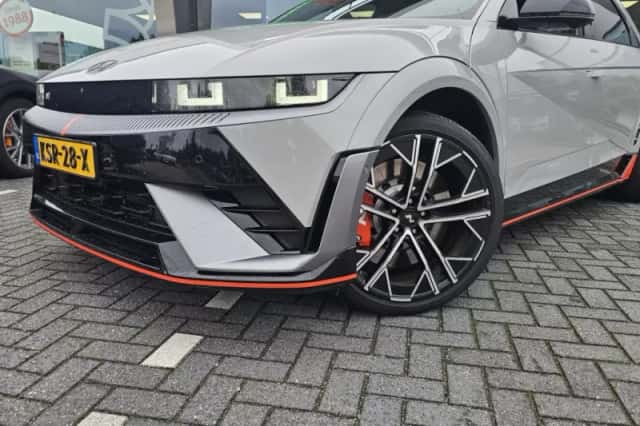 Hyundai Ioniq 5 N (2024) thumbnail 6