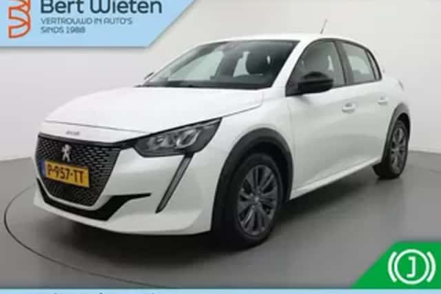Peugeot e-208 (2022) thumbnail 1