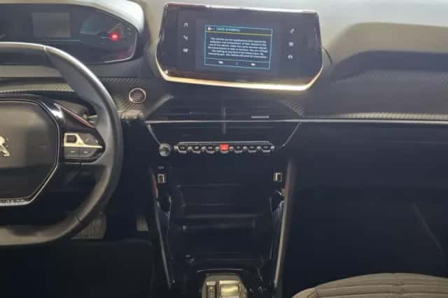 Peugeot e-208 (2022) thumbnail 6
