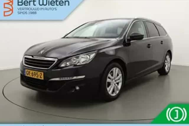 Peugeot 308 (2015) thumbnail 1