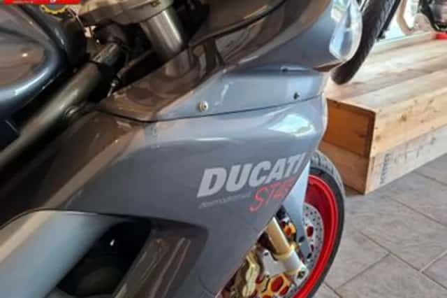 DUCATI ST (2003) thumbnail 6
