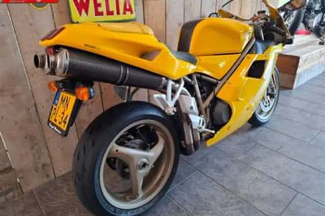 DUCATI 748 (2000) thumbnail 4