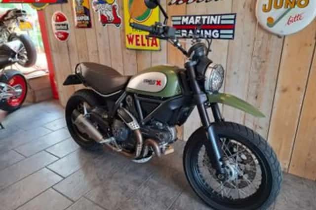 DUCATI SCRAMBLER (2015) thumbnail 1