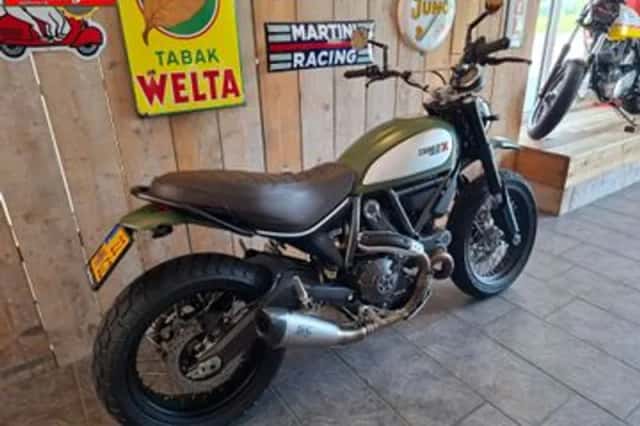 DUCATI SCRAMBLER (2015) thumbnail 3