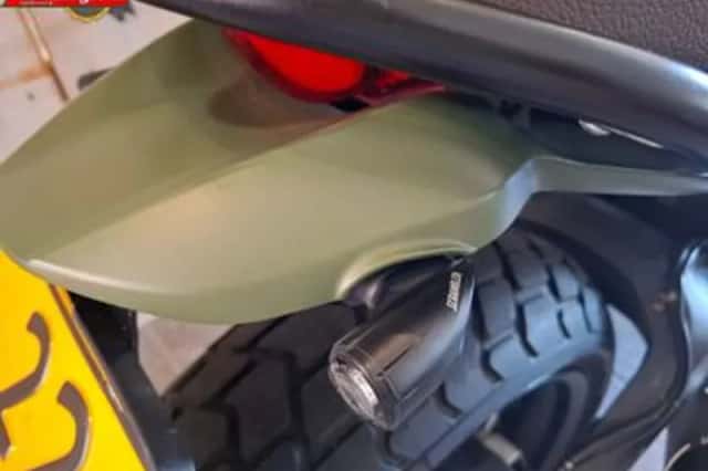 DUCATI SCRAMBLER (2015) thumbnail 5