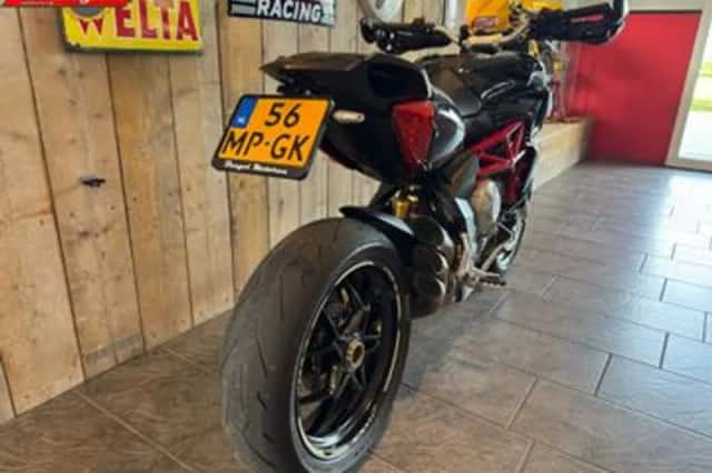 MV AGUSTA RIVALE (2017) thumbnail 5