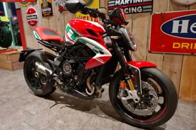 MV AGUSTA DRAGSTER (2025) thumbnail 3