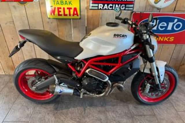 DUCATI MONSTER (2017) thumbnail 6