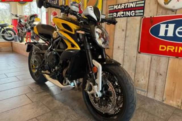 MV AGUSTA DRAGSTER (2025) thumbnail 3