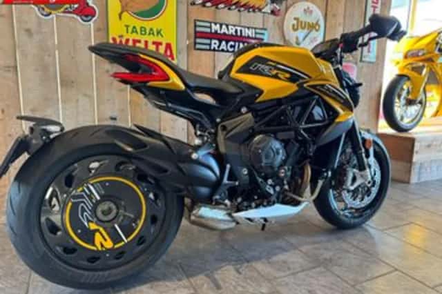 MV AGUSTA DRAGSTER (2025) thumbnail 4