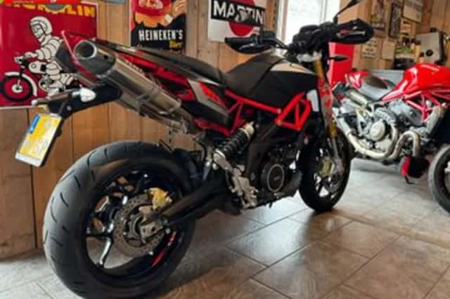 APRILIA DORSODURO (2018) thumbnail 5