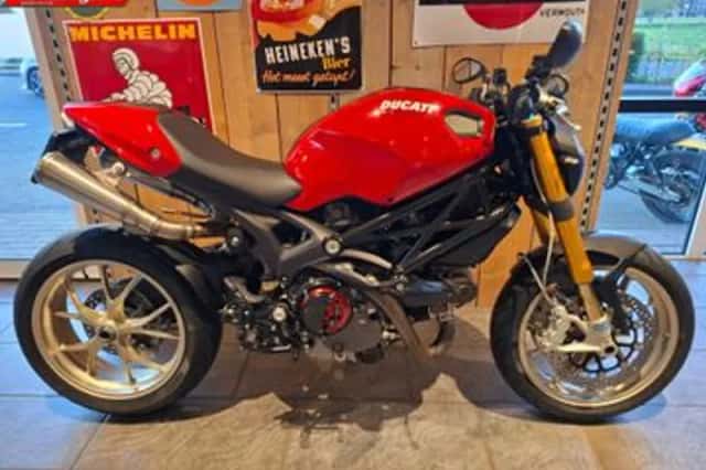 DUCATI M 1100 S (2009) thumbnail 1