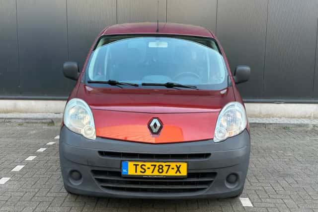 Renault Kangoo (2010) thumbnail 2