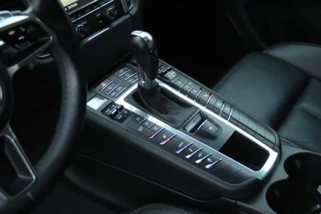 Porsche Macan (2014) thumbnail 9