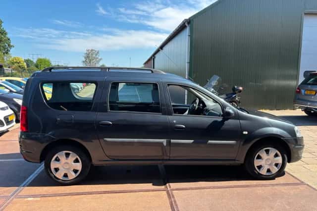 Dacia Logan MCV (2010) thumbnail 6