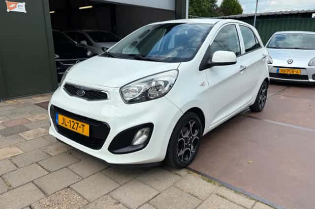 Kia Picanto (2016) thumbnail 1