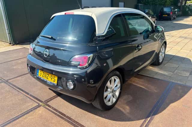 Opel Adam (2015) thumbnail 5