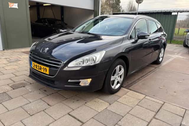 Peugeot 508 (2013) thumbnail 1