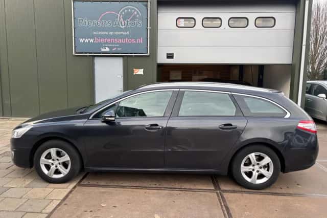 Peugeot 508 (2013) thumbnail 2