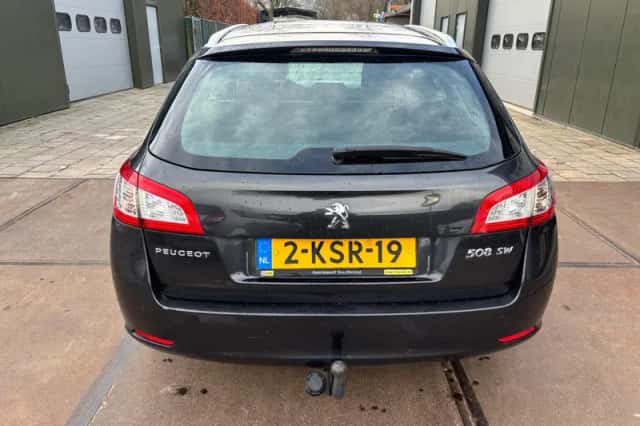 Peugeot 508 (2013) thumbnail 5