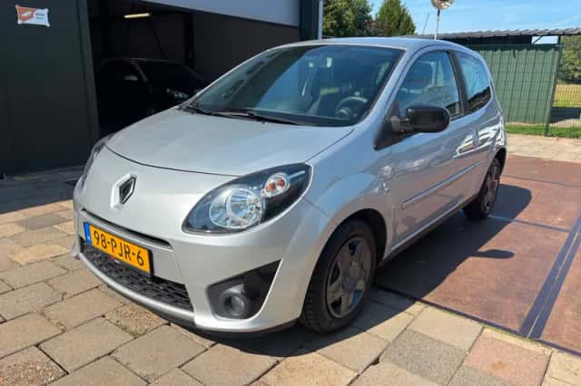 Renault Twingo (2011) thumbnail 1