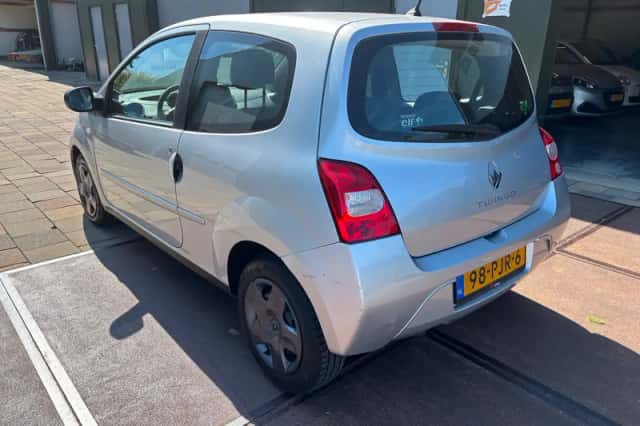Renault Twingo (2011) thumbnail 3