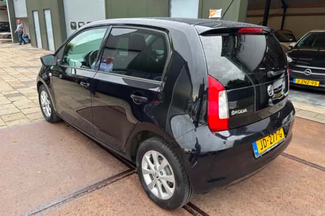 Škoda Citigo (2016) thumbnail 3