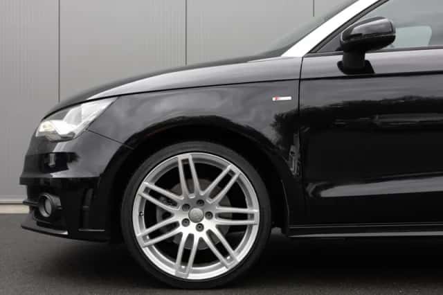 Audi A1 (2012) thumbnail 3
