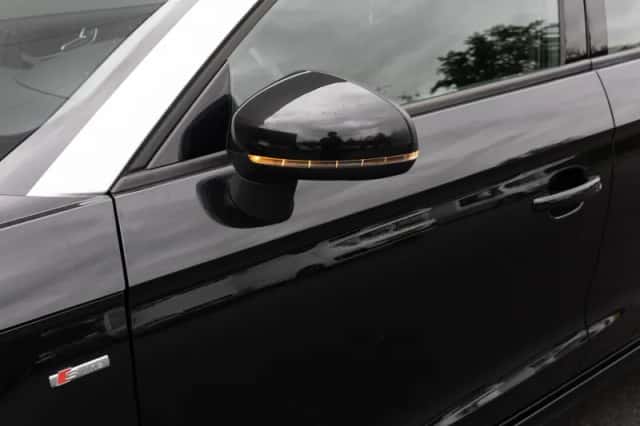Audi A1 (2012) thumbnail 6