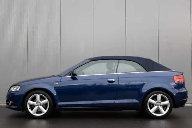 Audi A3 (2011) thumbnail 4