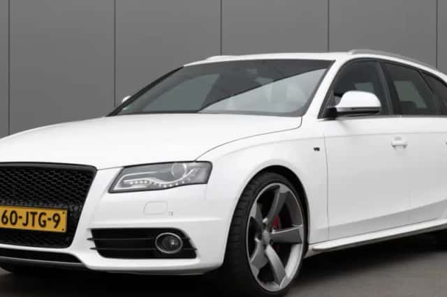 Audi S4 (2009) thumbnail 1