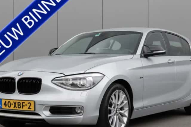 BMW 1-Serie (2012) thumbnail 1