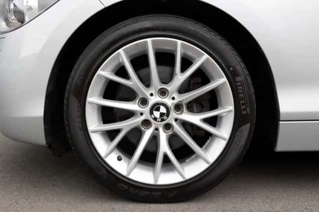 BMW 1-Serie (2012) thumbnail 4