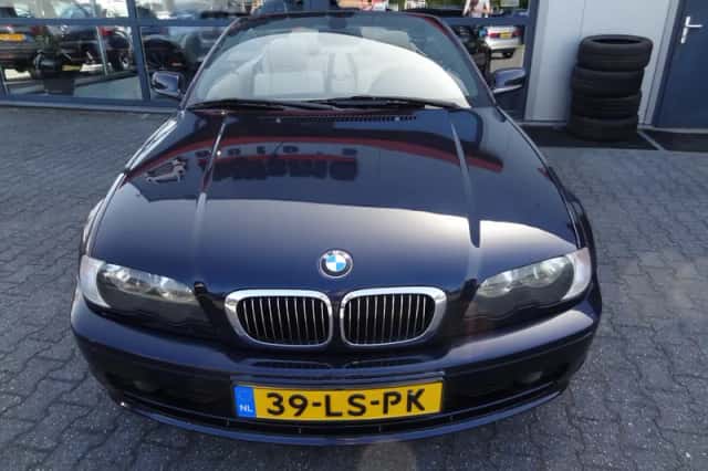 BMW 3-Serie (2003) thumbnail 3