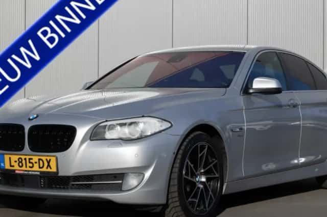 BMW 5-Serie (2012) thumbnail 1