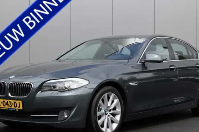 BMW 5-Serie (2010) thumbnail 1