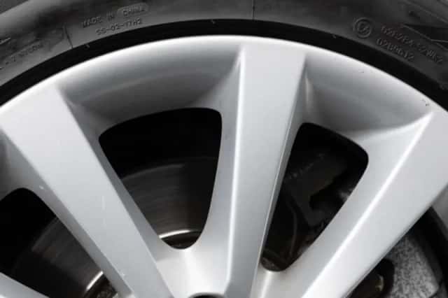 BMW 5-Serie (2010) thumbnail 6