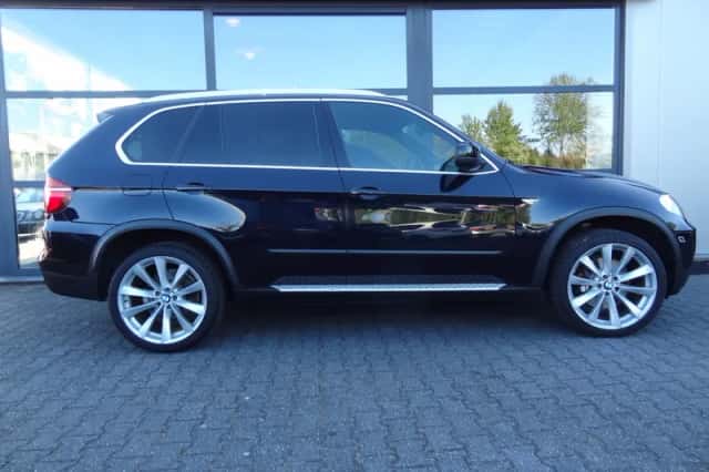 BMW X5 (2010) thumbnail 4
