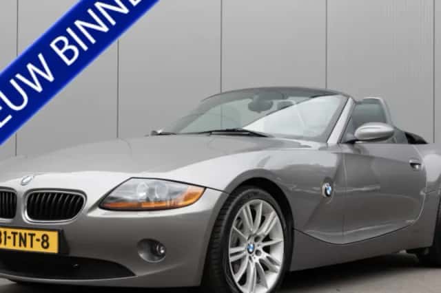 BMW Z4 (2003) thumbnail 1
