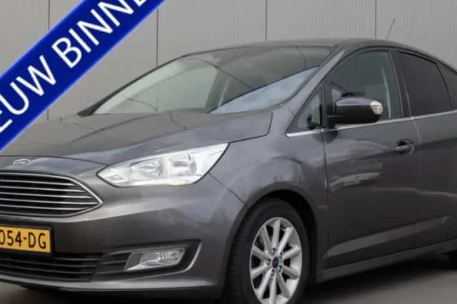 Ford C-Max (2015) thumbnail 1