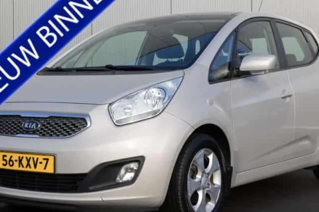 Kia Venga (2010) thumbnail 1