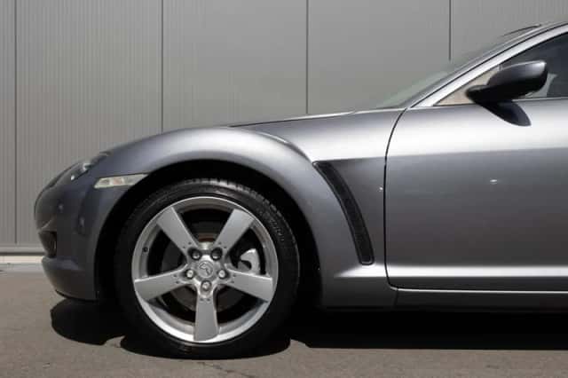 Mazda RX-8 (2004) thumbnail 4
