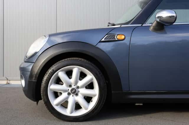 MINI One (2010) thumbnail 4