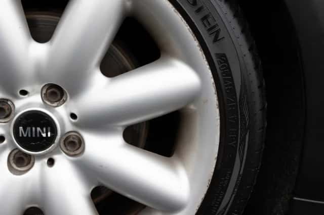 MINI Cooper (2009) thumbnail 6