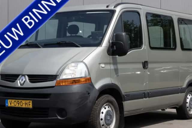 Renault Master (2011) thumbnail 1