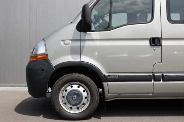 Renault Master (2011) thumbnail 4