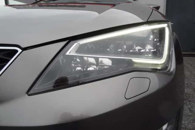 SEAT Leon (2014) thumbnail 4