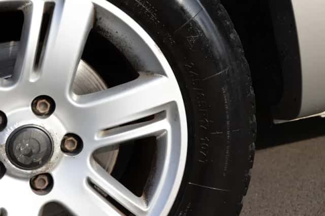 Volkswagen Amarok (2012) thumbnail 6